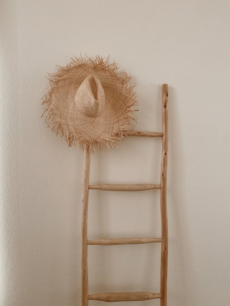 Jimena Che: Tejiendo Confianza y Belleza en Cada Puntada